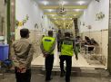 Sasar Warung-Warung, Polsek Krembangan Laksanakan Operasi Jam Malam Diikuti Penertiban Masker