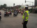 Cegah Kemacetan, Unit Lantas Polsek Krembangan Laksanakan Pengaturan Sore