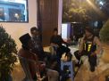 Satsabhara Polres Tanjung Titip Pesan Waspada Kriminalitas ke Warga Jalan Trengganu