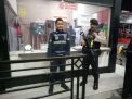 Satsabhara Polres Tanjung Perak Gelar Patroli malam di Obyek Vital