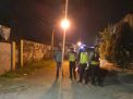 Polsek Asemrowo Gelar Patroli Malam di Pemukiman, Berikan Jaminan Rasa Aman Pada Warga