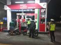 Pantau Keamanan SPBU, Polsek Pabean Cantikan Rutin Gelar Patroli Malam