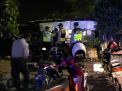 Polsek Asemrowo Gelar Patroli di Warkop, Bubarkan Pengunjung Untuk Cegah Penularan Virus Corona