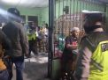 Polsek Asemrowo Patroli di Warkop, Amankan Pengunjung Tanpa Masker