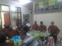 Panit Binmas Polsek Krembangan Sosialisasikan Protokol Kesehatan Ke Pengurus Kampung