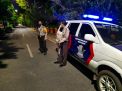 Polsek Kenjeran Gelar Patroli Malam di Pantai Batu-Batu, Antisipasi Pesta Miras & 3C