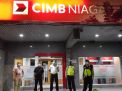 Personil Polsek Pabean Cantikan Lakukan Patroli Malam di Kantor Bank, Titip Pesan Waspada Orang Tak Dikenal