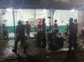 Polsek Kenjeran Gelar Operasi Penertiban Masker & Jam Malam di Warung & Mini Market