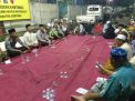 Polsek Asemrowo Sampaikan Pesan Siskamling Dalam Kegiatan Cangkrukan