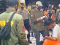 Babinkamtibmas Sidotopo Bersama Instansi Samping Lakukan Penertiban Masker di Warkop