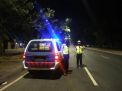 Polsek Asemrowo Gelar Patroli Mobile Rutin, Antisipasi Kejahatan di Malam Hari