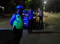 Polsek Asemrowo Laksanakan Patroli Mobile, Jaga Keamanan Wilayah di Malam Hari