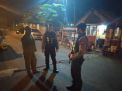 Waspada Pencurian Rumah Kosong, Satsabhara Polres Tanjung Perak Patroli Malam di Pemukiman