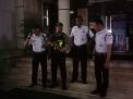 Satsabhara Polres Tanjung Perak Pantroli Kantor Bank di Malam Hari