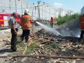Polsek Asemrowo Amankan Bekas Kebakaran Lahan Kosong