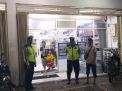 Polsek Asemrowo Gelar Patroli Malam di Mini Market Sampaikan Pesan Waspada 3C