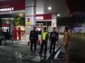 Polsek Asemrowo Gelar Patroli Malam di SPBU, Antisipasi Kerawanan