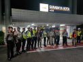 Polres Tanjung Perak Gelar Patroli Bareng Satpol PP di Stasiun Surabaya Kota