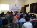 Babinkamtibmas Perak Timur Sosialisasikan SPKT Door To Door di Rapat PPS