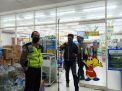Polsek Krembangan Gelar Patroli Malam di Mini Market Antisipasi Kelompok Vandalisme