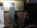 Polsek Krembangan Gelar Patroli Malam di Pemukiman, Titip Pesan Waspada Orang Tak Dikenal