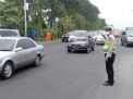 Unit Lantas Polsek Asemrowo Berikan Pelayanan Kepada Masyarakat Lewat Pengaturan Pagi