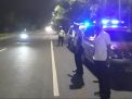 Polsek Asemrowo Gelar Patroli Mobile di Malam Hari, Antisipasi Kriminalitas Jalanan & Balap Liar