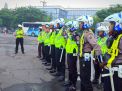 Satlantas Polres Tanjung Perak Lakukan Apel Pagi Sebelum Memulai Pengaturan