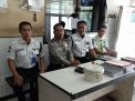 Polsek Asemrowo Pantau Keamanan Wilayah Melalui Patroli Rutin