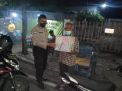 Babinkamtibmas Polsek Semampir Berikan Sembako Untuk Warga Terdampak Pandemi Covid-19