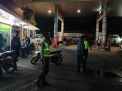 Polsek Semampir Gelar Patroli Malam, Antisipasi Kriminalitas 3C di SPBU