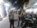 Babinkamtibmas Krembangan Utara Sampaikan Himbauan Kamtibmas Kepada Petugas Parkir, Cegah Curanmor
