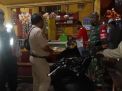 Cegah Kerumunan di Warkop-Warkop, Polsek Semampir Gelar Operasi Jam Malam Bareng Satpol PP