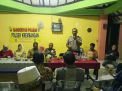 Kabag Ops Polres Tanjung Perak Pimpin Cangkrukan Bersama Polsek Krembangan