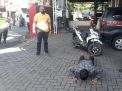 Kapolsek Asemrowo Pimpin Operasi Penertiban Masker di Depan Mako, Amankan 10 Pengguna Jalan