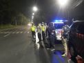 Polsek Asemrowo Laksanakan Kegiatan Patroli Mobile di Malam Hari Untuk Ciptakan Rasa Aman & Antisipasi Kerawanan