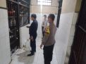 Polsek Kenjeran Cegah Tahanan Melarikan Diri, Lakukan Cek Rutin Pagi & Malam