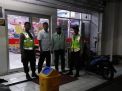 Unit Sabhara Polsek Semampir Patroli Mini Market Untuk Cegah 3 C
