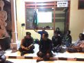 Satsabhara Polres Tanjung Perak Gelar Patroli Malam Cegah Kriminalitas di Pemukiman