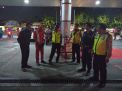 Polsek Asemrowo Patroli Malam Antisipasi Kriminalitas di SPBU