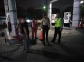 Polsek Semampir Gelar Patroli Malam di SPBU, Antisipasi Kerawanan