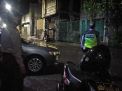 Personil Polsek Pabean Cantikan Lakukan Pengamanan di Lokasi Rumah Roboh