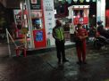 Polsek Pabean Cantikan Gelar Patroli Malam di SPBU, Ingatkan Untuk Waspada Terhadap Uang Palsu