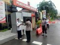 Cegah Penyebaran Covid-19 di Mako, Urkes Polres Tanjung Perak Lakukan Pengecekan Suhu Badan