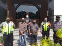 Polsek Krembangan Lakukan Pengamanan Kebaktian Minggu Pagi di Gereja Santo Mikael