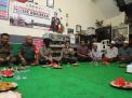 Kapolres Tanjung Perak Pimpin Cangkrukan Senin Militan Bersama Warga Sidotopo Wetan