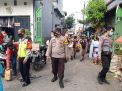 Polsek Krembangan Lakukan Operasi Penertiban Masker di Pasar Kalianak Bersama Satpol PP & TNI