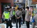 Polsek Asemrowo Pantau Kesehatan Tahanan Melalui Pengecekan Rutin Setiap Pagi & Malam