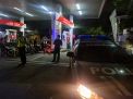 Polsek Pabean Cantikan Lakukan Patroli Malam di SPBU, Titip Pesan Waspada Kriminalitas