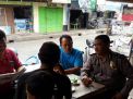 Babinkamtibmas Krembangan Utara Sampaikan Himbauan Jaga Kerukunan Demi Pemilu Damai
